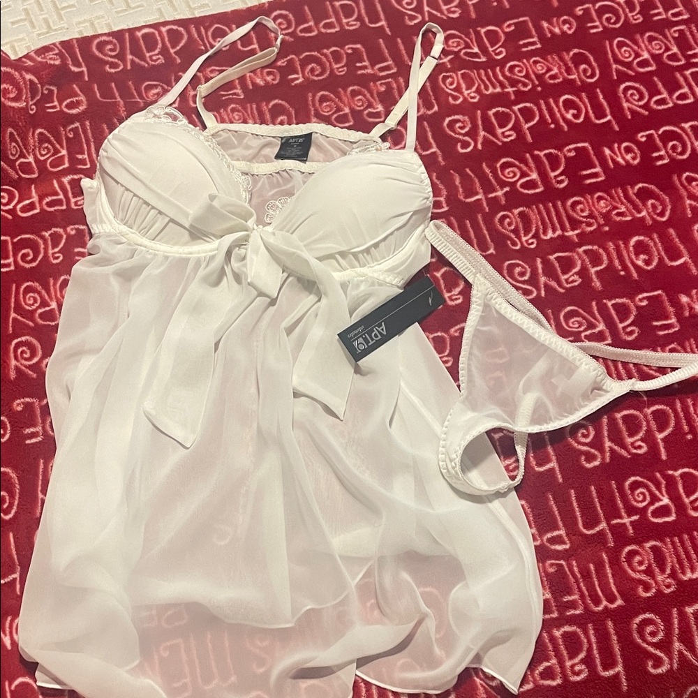 Apt. 9 White Babydoll Lingerie Set